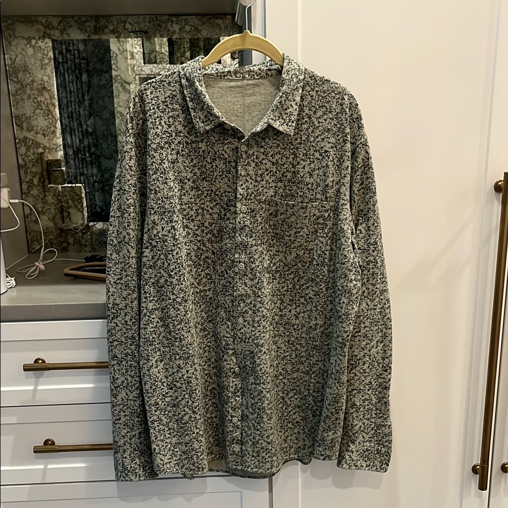 Gray Patterned Button-Up Shirt